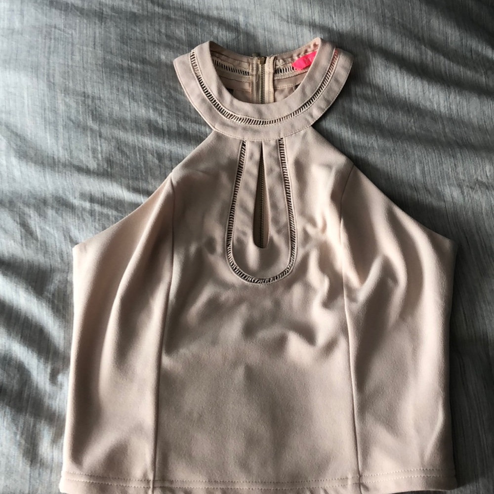 Tan/light pink top